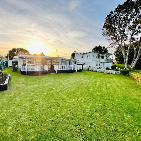 Monarch Cottage On The Estuary Athenree Bagian luar foto